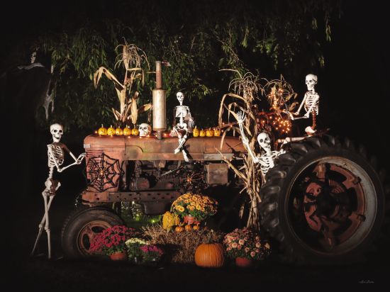 Lori Deiter Licensing LD3018LIC - LD3018LIC - Halloween Tractor - 0  from Penny Lane