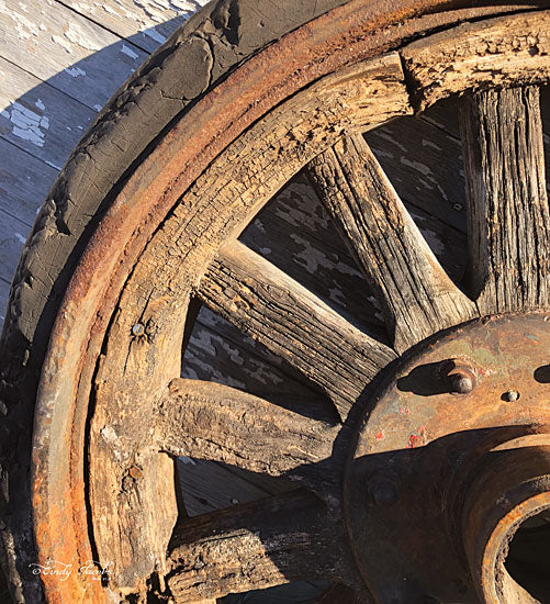 Cindy Jacobs CIN1137 - Old Wheel I Wheel, Antique from Penny Lane