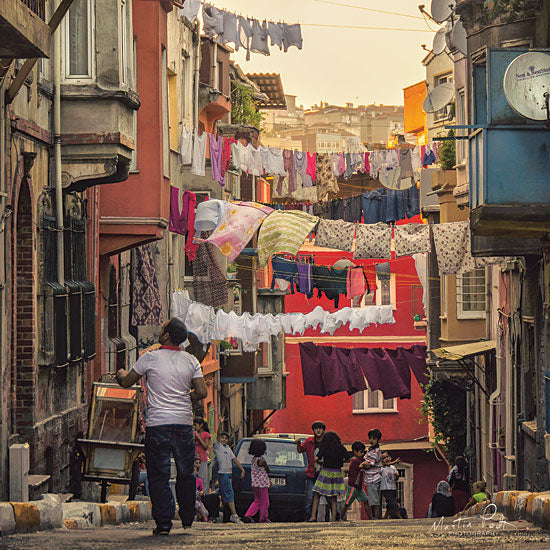 Martin Podt MPP408 - Streets of Istanbul Street Scene, Neighborhood, Istanbul from Penny Lane